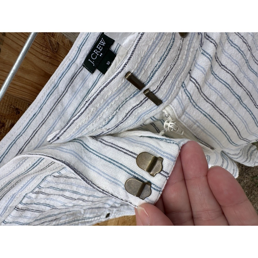 VTG J. Crew Women's Size 10 White‎ Striped City Fit Shorts Casual Pockets - Picture 15 of 16